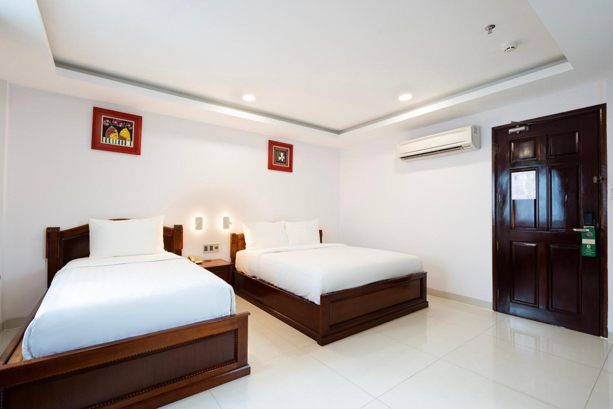 Hoang Luxury Hotel Dist 1 Ho Chi Minh ภายนอก รูปภาพ