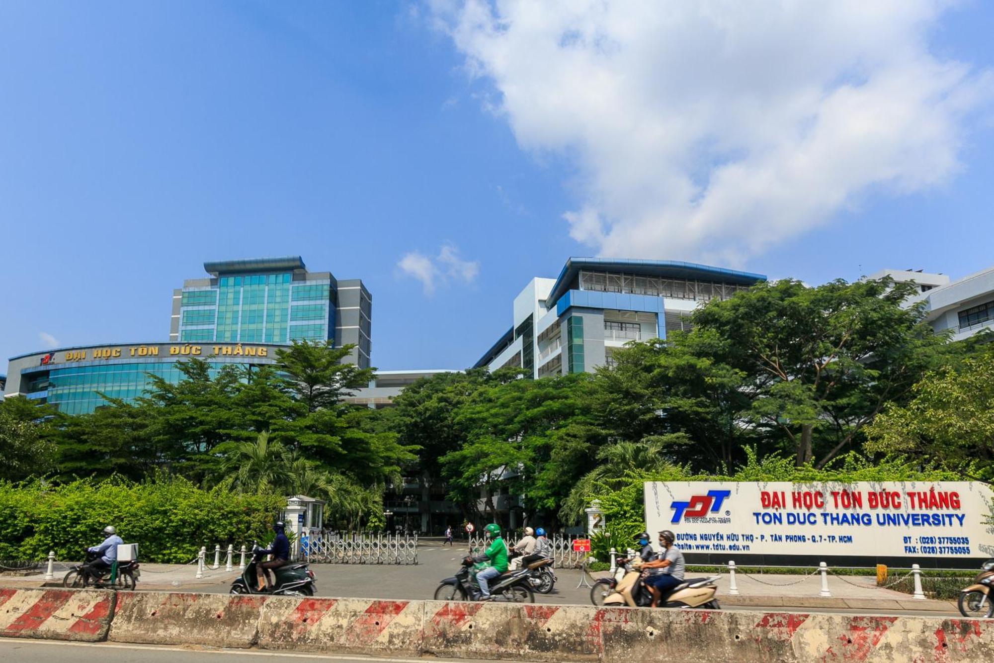 Hoang Luxury Hotel Dist 1 Ho Chi Minh ภายนอก รูปภาพ